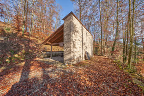 Gemeinde Julbach Landkreis Rottal-Inn Schlossberg Herbst (Dirschl Johann) Deutschland PAN